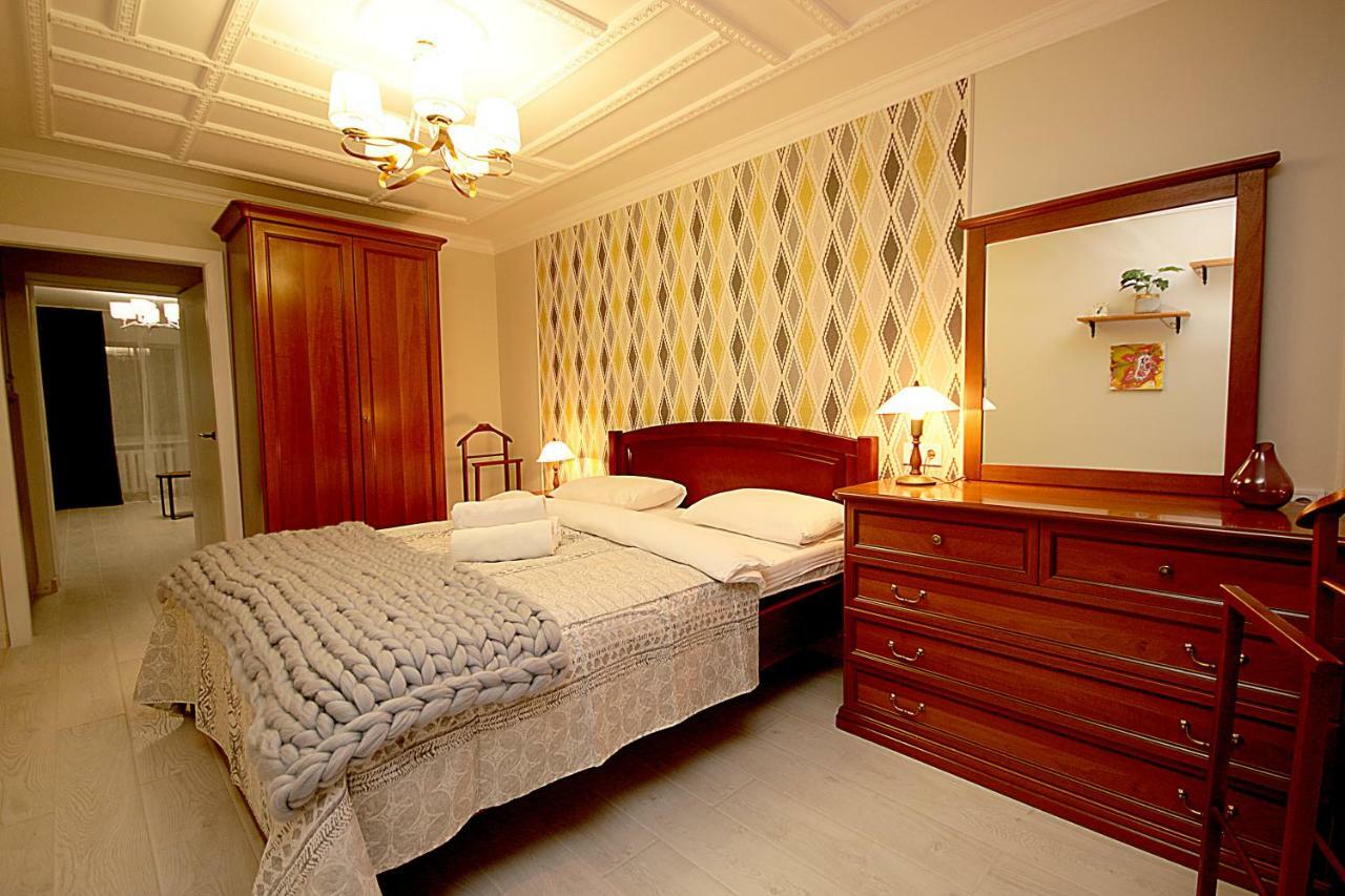 Inn Home Apartments - Pechersk Area Киев Экстерьер фото