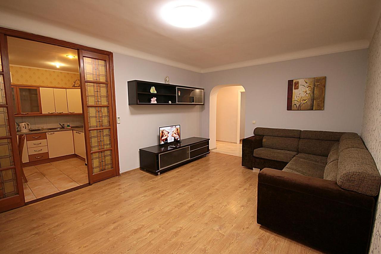 Inn Home Apartments - Pechersk Area Киев Экстерьер фото